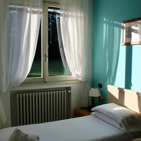 Ca' Vecchia Hotel 3*