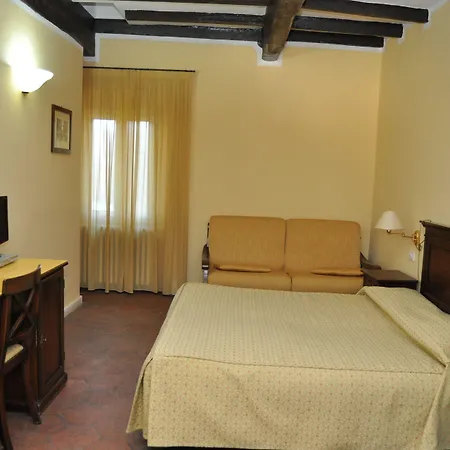 Ca' Vecchia Hotel