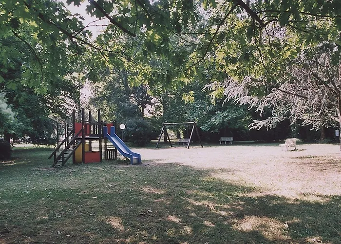 卡韦基亚酒店 3* 萨索马可尼