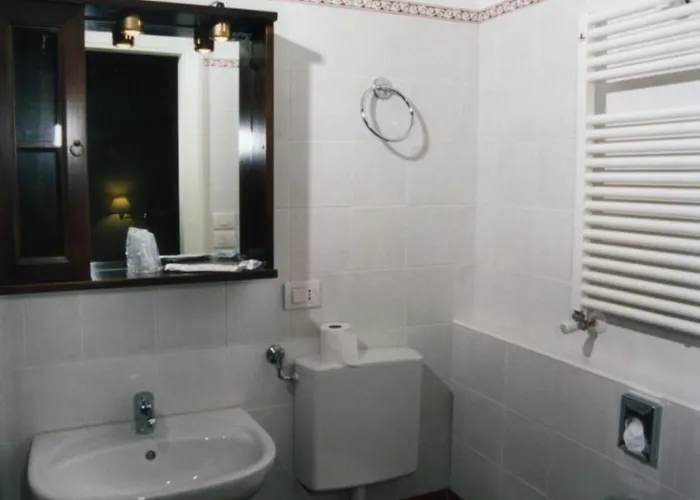 Ca' Vecchia 사소마르코니